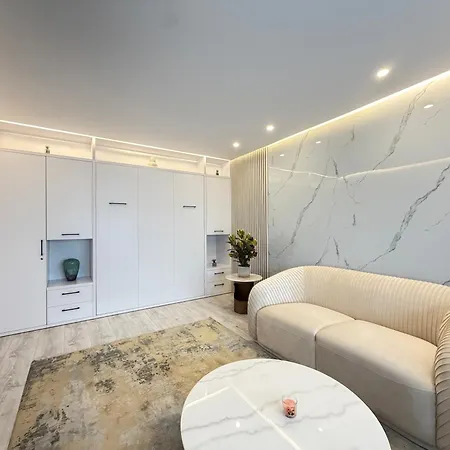 Apartment 4friendscoresibrasov F