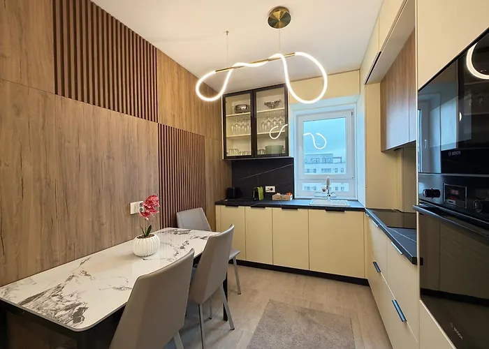 4friendscoresibrasov F Apartment Brasov